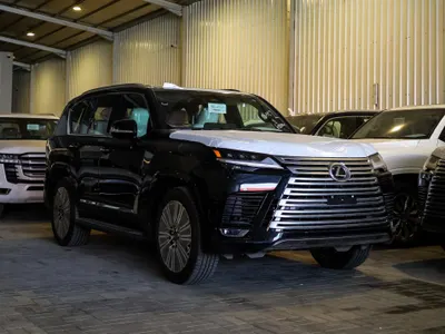 2026 لكزس إل إكس 600