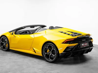 2024 لمبرجيني هوراكان ايفو