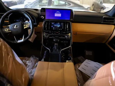 2026 لكزس إل إكس 600