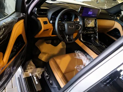 2026 لكزس إل إكس 600