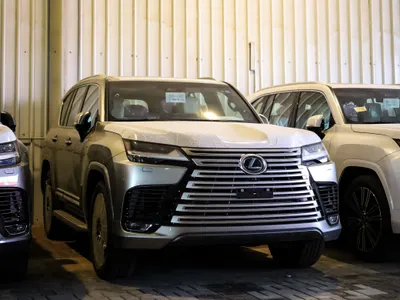 2026 لكزس إل إكس 600