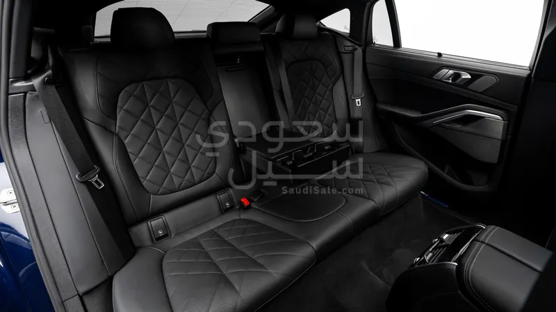 2023 بي ام دبليو الفئة اكس 6 40أي