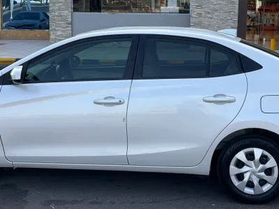 2022 تويوتا ياريس