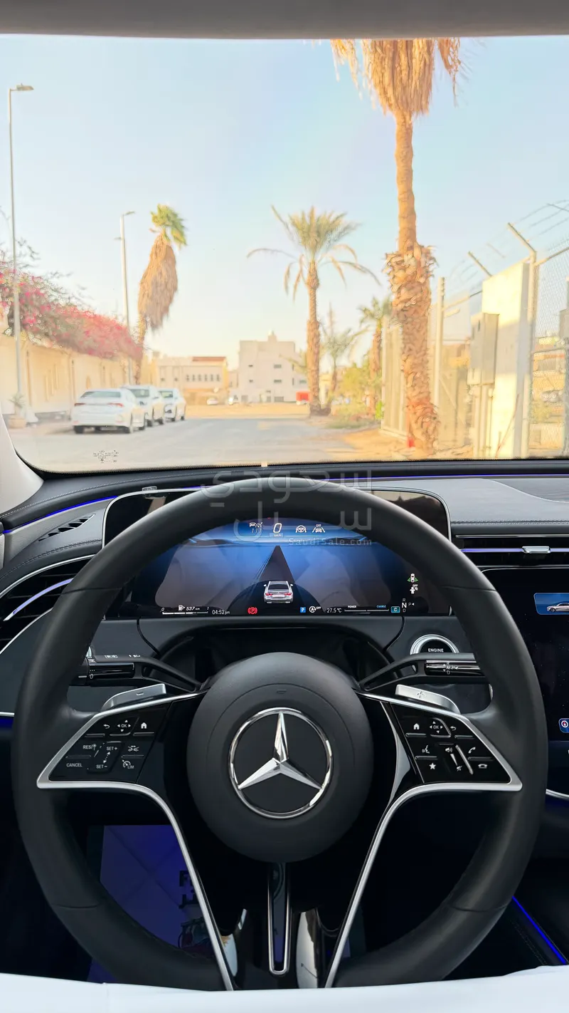 2024 Mercedes-Benz E 200