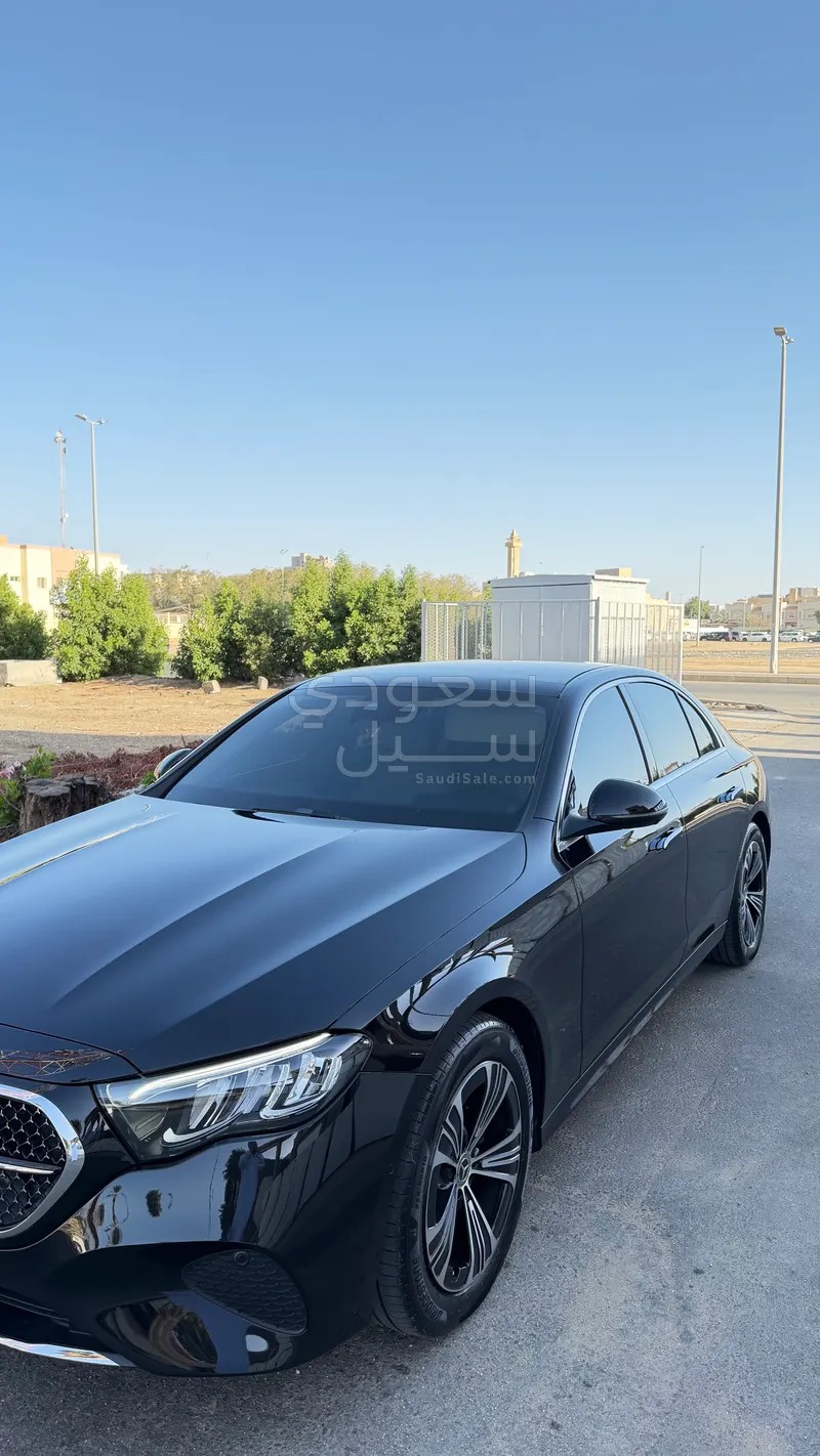 2024 Mercedes-Benz E 200