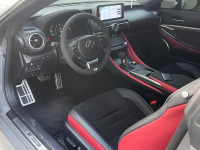 2025 لكزس أر سي 350