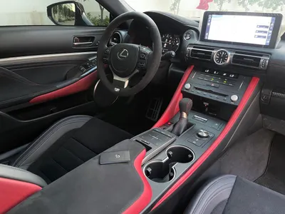 2025 لكزس أر سي 350