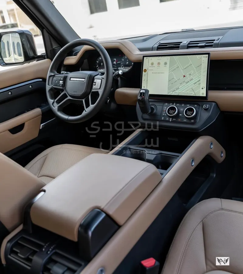 2026 لاند روفر ديفيندر 110