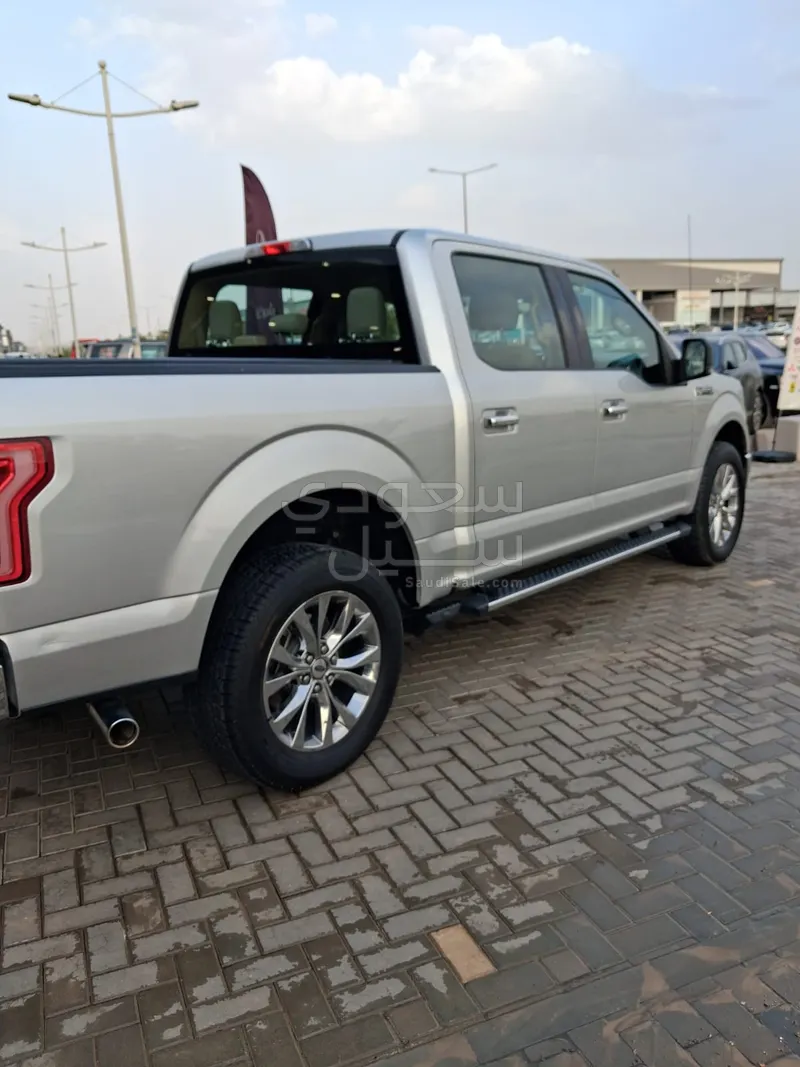 2017 فورد اف 150