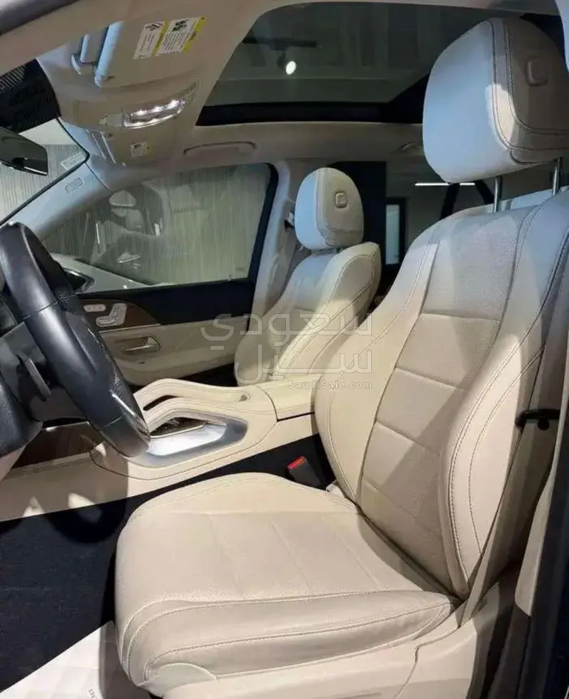 2022 مرسيدس - بنز جي إل إي 450 أي إم جي