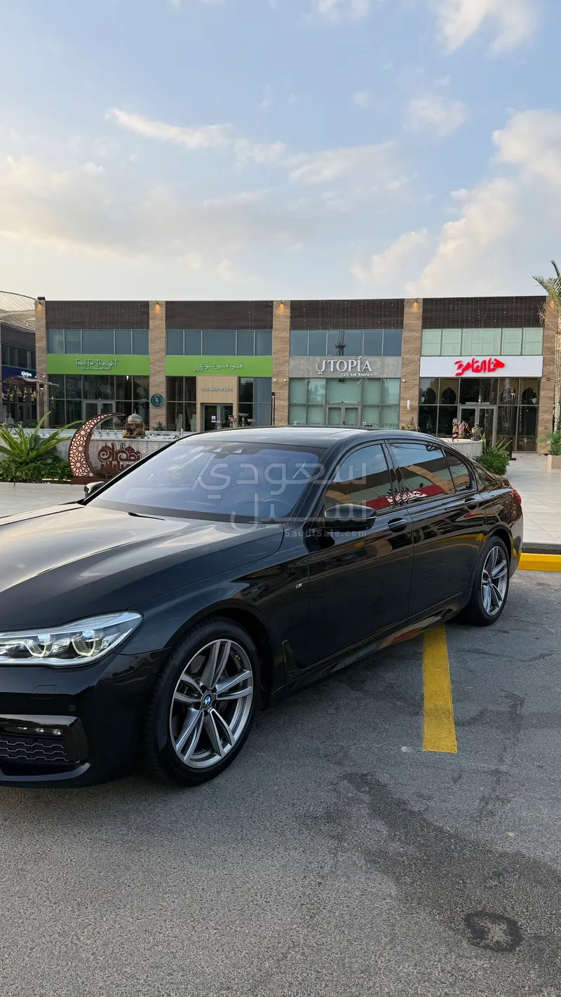 2016 بي ام دبليو الفئة السابعة 740 إل أي