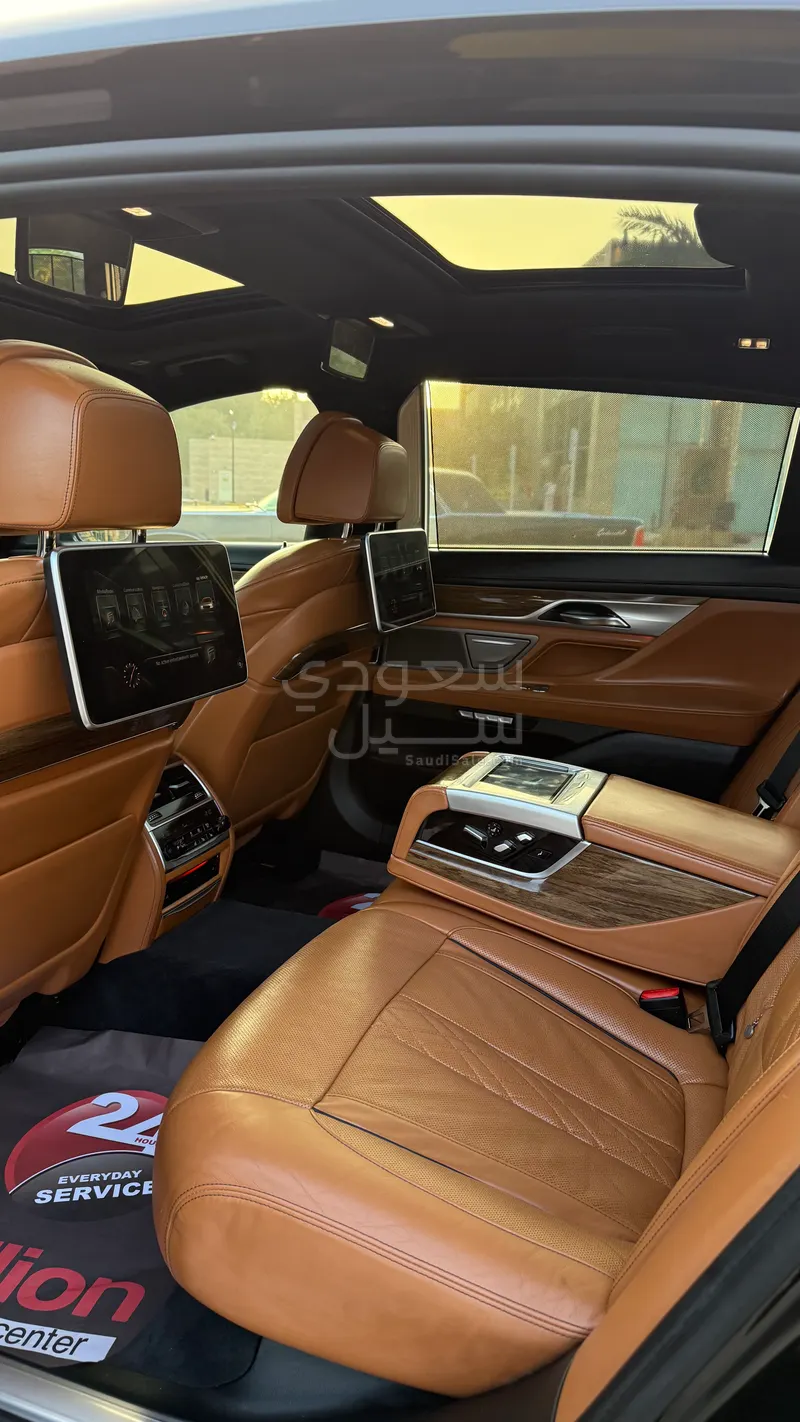 2016 بي ام دبليو الفئة السابعة 740 إل أي