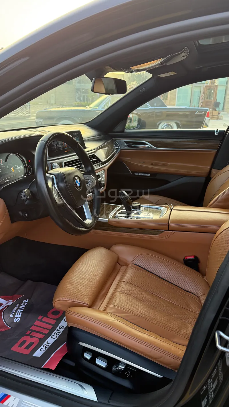 2016 بي ام دبليو الفئة السابعة 740 إل أي