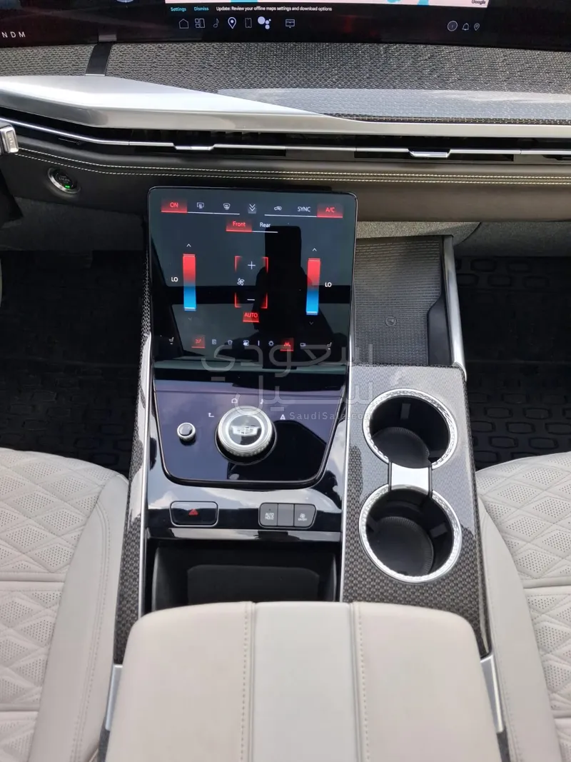 2025 كاديلاك سيفيل