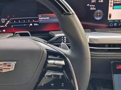 2025 كاديلاك سيفيل