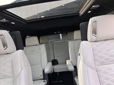 2025 كاديلاك سيفيل