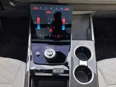 2025 كاديلاك سيفيل