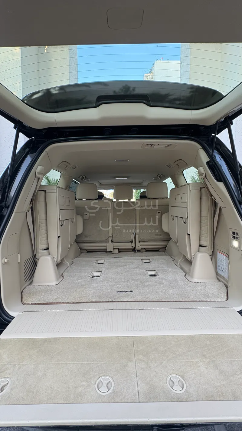 2019 لكزس إل إكس 570 بلاك اديشن