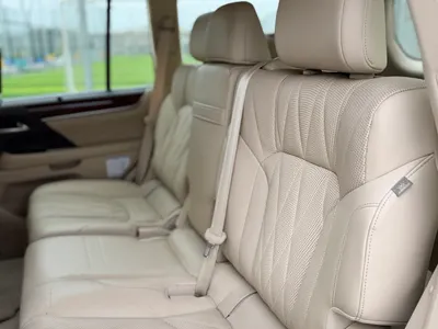 2019 لكزس إل إكس 570 بلاك اديشن