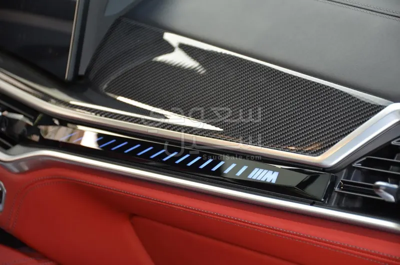 2024 بي ام دبليو الفئة اكس 5 إم كومبيتيشن