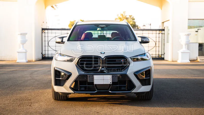 2024 بي ام دبليو الفئة اكس 5 إم كومبيتيشن