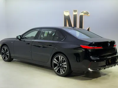 2026 بي ام دبليو الفئة السابعة 735أي