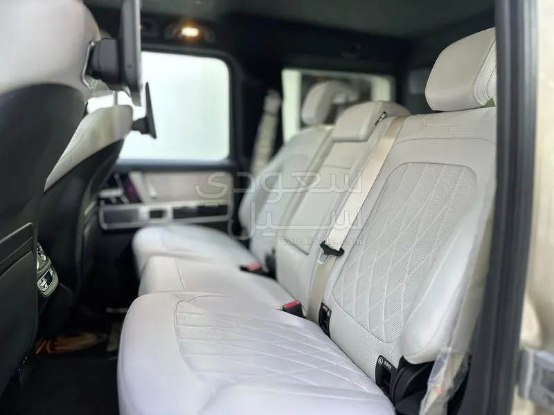 2025 مرسيدس - بنز جي 63 أي إم جي