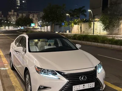 2013 لكزس آي إس 350