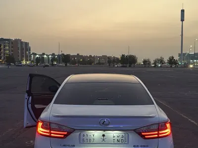 2013 لكزس آي إس 350