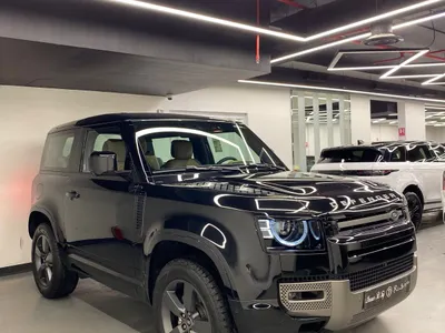 2025 لاند روفر ديفيندر 90