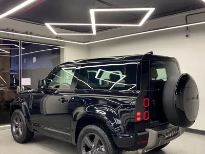 2025 لاند روفر ديفيندر 90