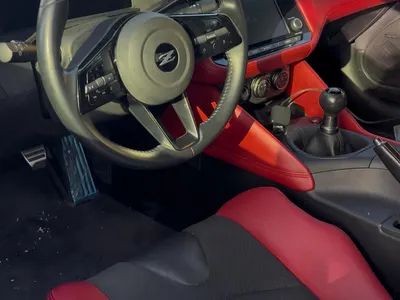 2023 نيسان زد 400