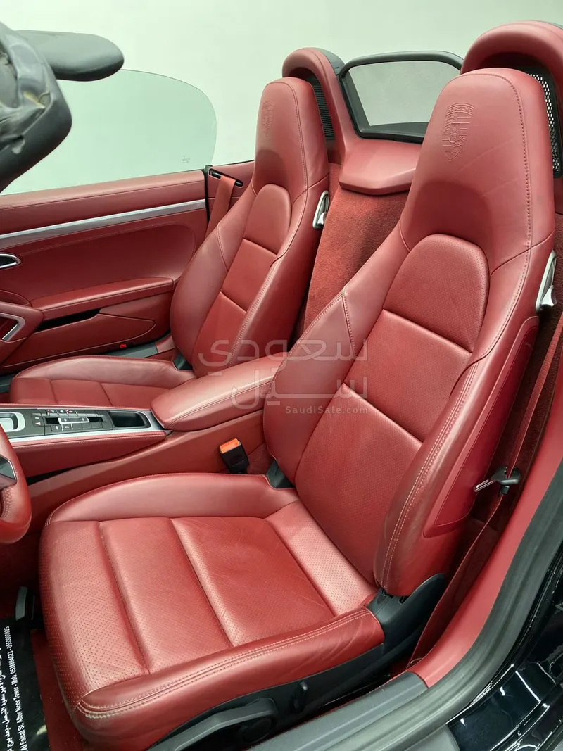 2021 بورش بوكستر