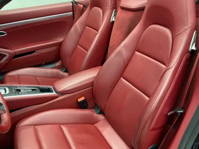 2021 بورش بوكستر