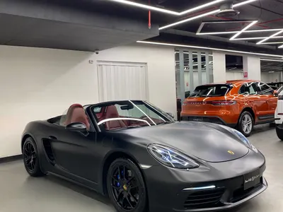 2021 بورش بوكستر