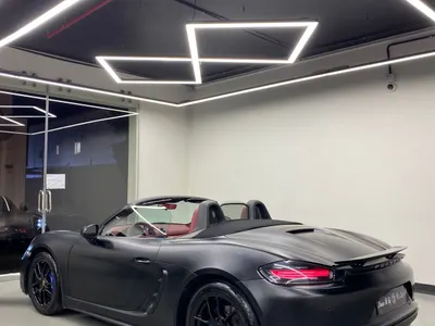 2021 بورش بوكستر