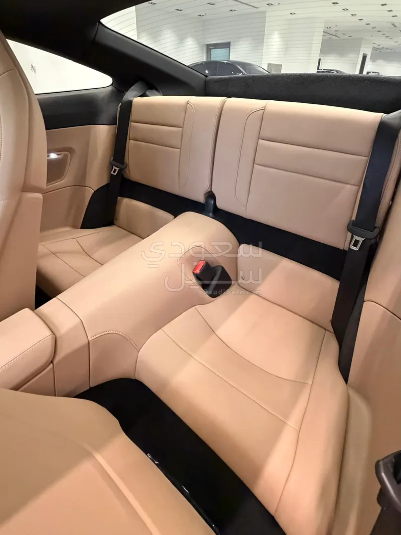 2024 بورش 911 كاريرا