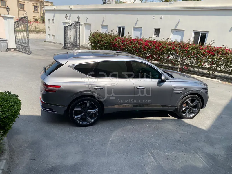 2025 جينيسيس جي في 80