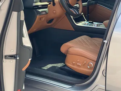 2025 جينيسيس جي في 80