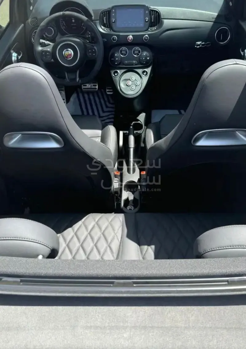 2022 فيات ابارث 595 كومبيتزيون