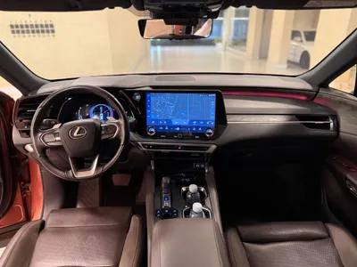 2023 لكزس أر إكس 350