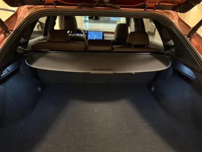 2023 لكزس أر إكس 350