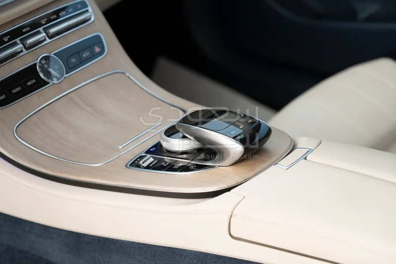 2019 مرسيدس - بنز إي 200 كوبيه