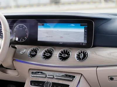 2019 مرسيدس - بنز إي 200 كوبيه