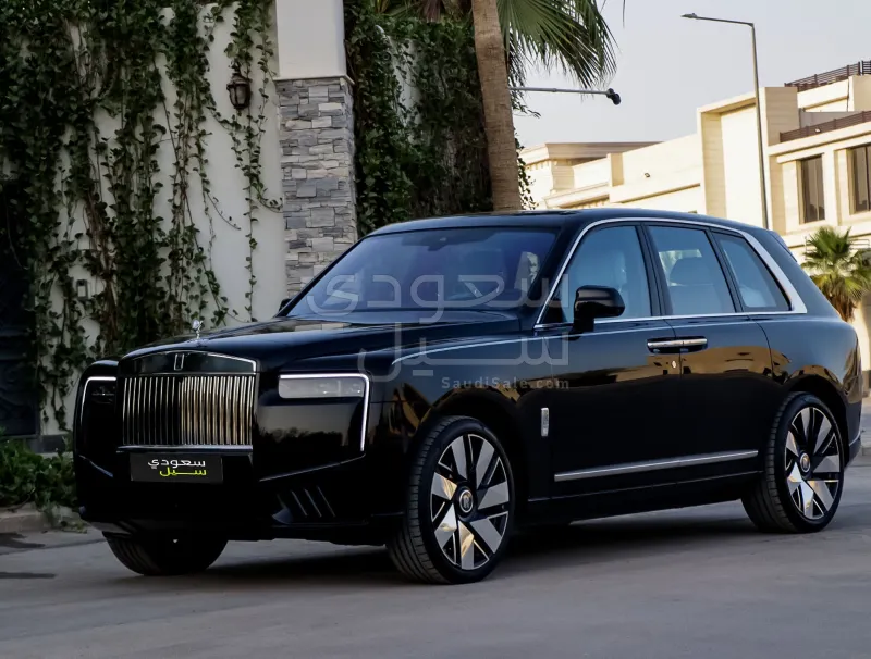 2025 Rolls-Royce Cullinan Silver Badge