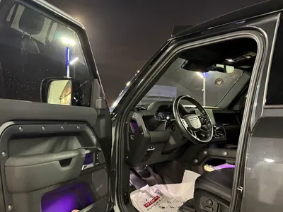 2023 لاند روفر ديفيندر 110