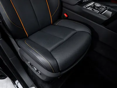 2025 رولز رويس كولينان بلاك بادج