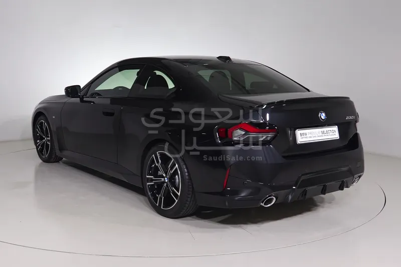 2025 بي ام دبليو الفئة الثانية اي 230