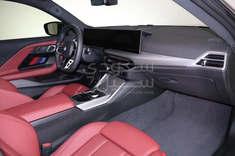 2025 بي ام دبليو الفئة الثانية اي 230