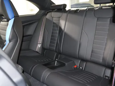 2025 بي ام دبليو الفئة ام إم 2